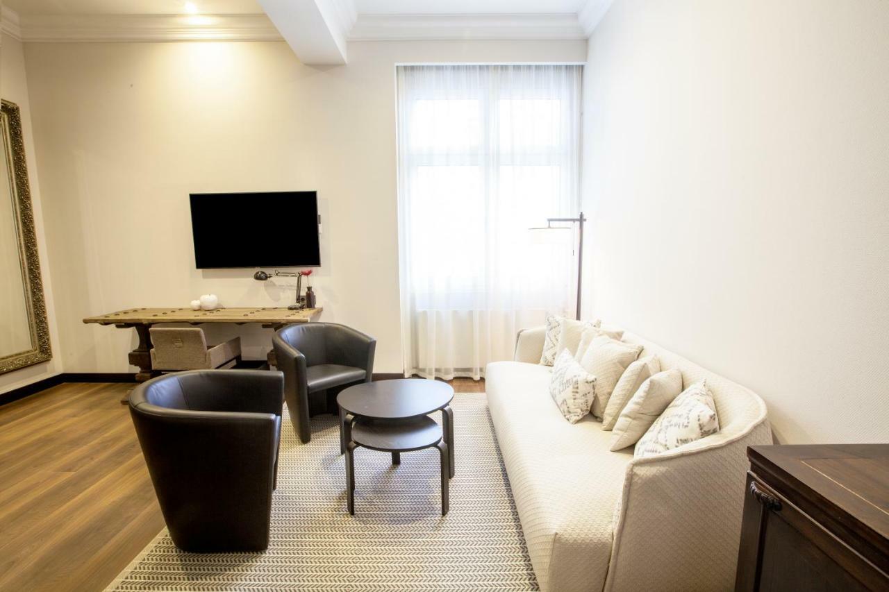 Otel Quentin Prag